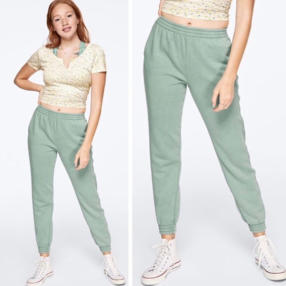 PINK Tie Die Campus Cowl Neck and Jogger set - Picture 3 of 13